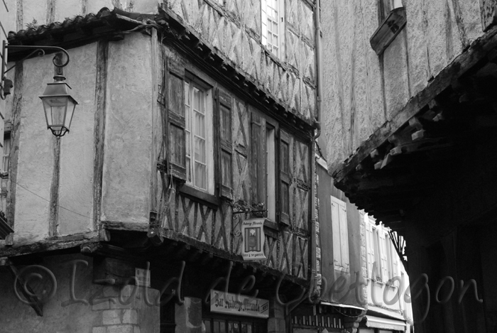 photo de Foix, maisons &agrave; colombages
