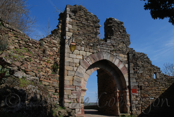 photo de Najac, porte de la Pique